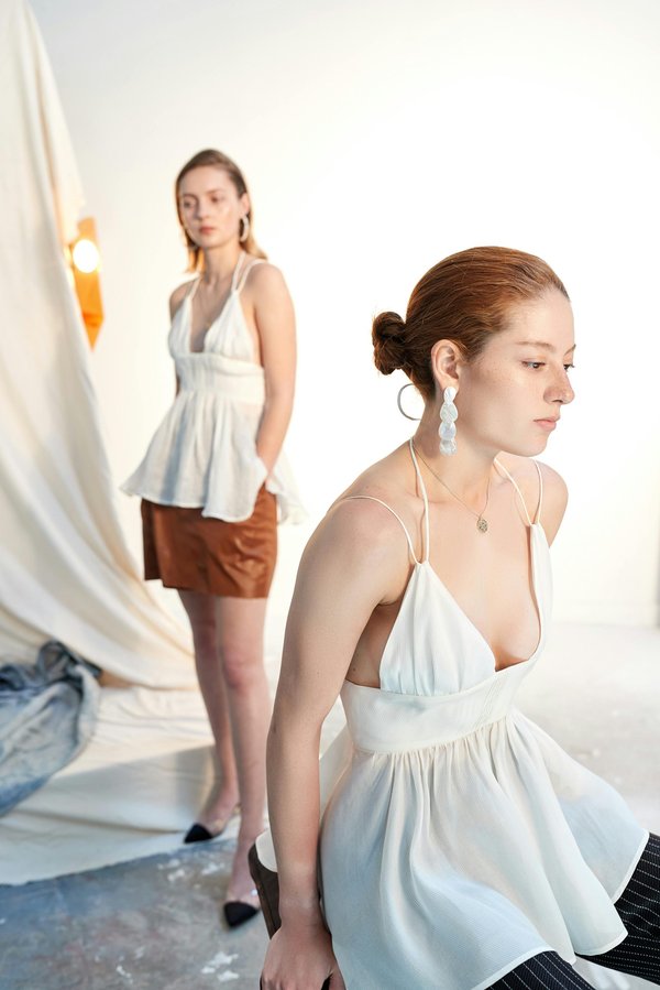 Mode et tendances : explorez les essentiels de l'été 2025